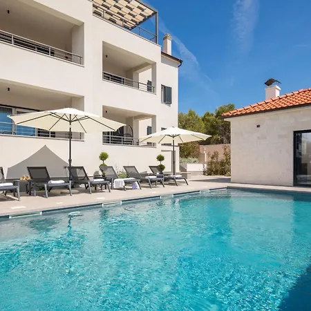 Bianca Sibenik By Interhome Ferienhaus Šibenik