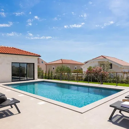 Bianca Sibenik By Interhome Ferienhaus Šibenik