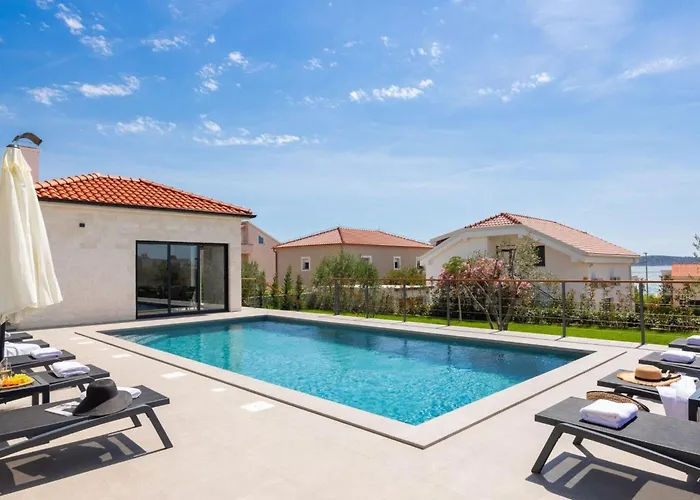 Bianca Sibenik By Interhome Vikendica Sibenik